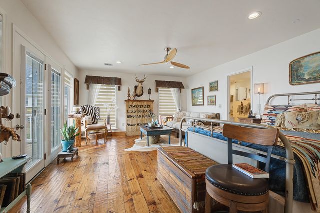 29573 S 585 Court, Grove, OK 74344