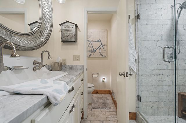 29573 S 585 Court, Grove, OK 74344