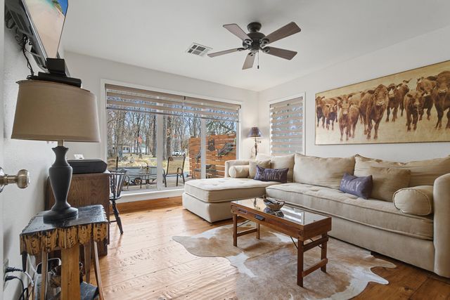 29573 S 585 Court, Grove, OK 74344