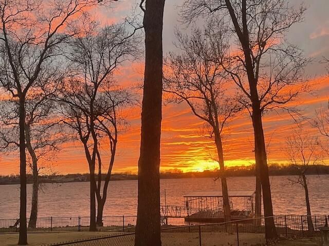 29573 S 585 Court, Grove, OK 74344