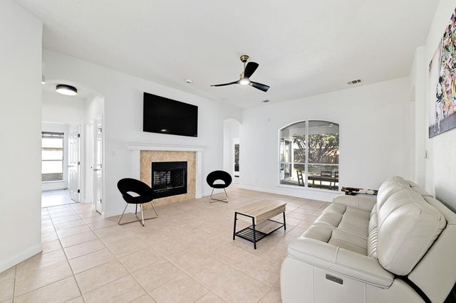 21006 Greenpark DR, Lago Vista, TX 78645