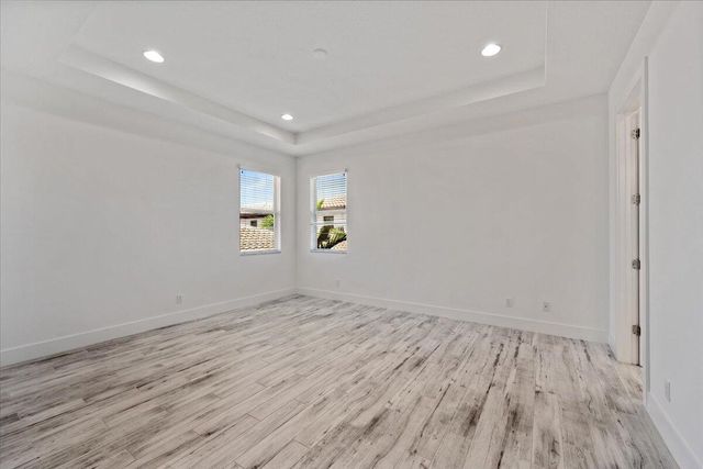 8059 Hobbes Way, Palm Beach Gardens, FL 33418