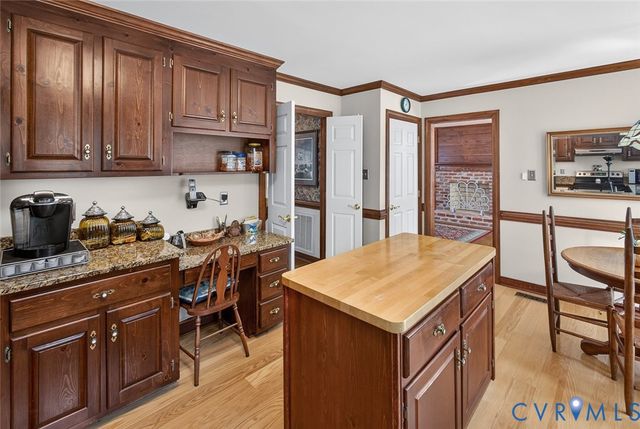 12435 Stone Horse Ct, Glen Allen, VA 23059