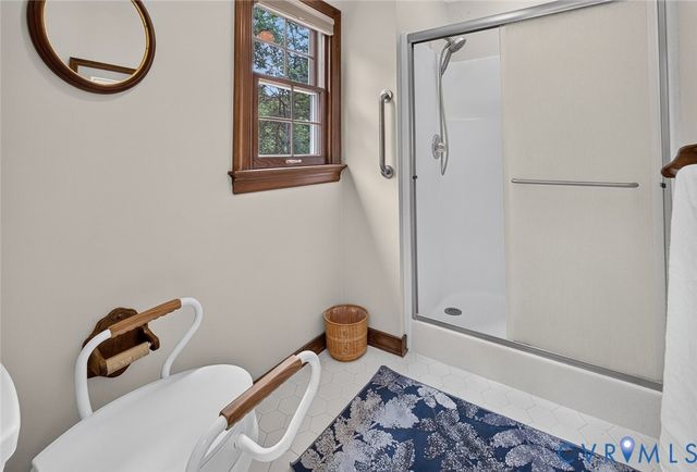 12435 Stone Horse Ct, Glen Allen, VA 23059
