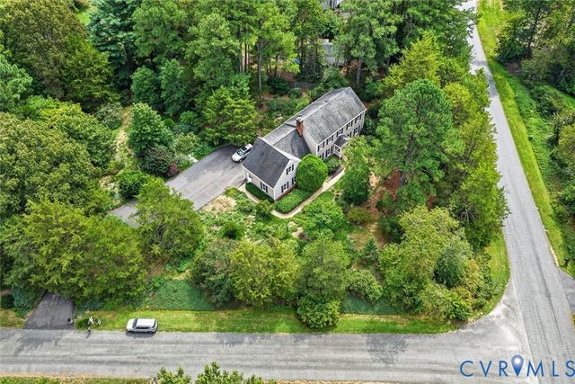 12435 Stone Horse Ct, Glen Allen, VA 23059