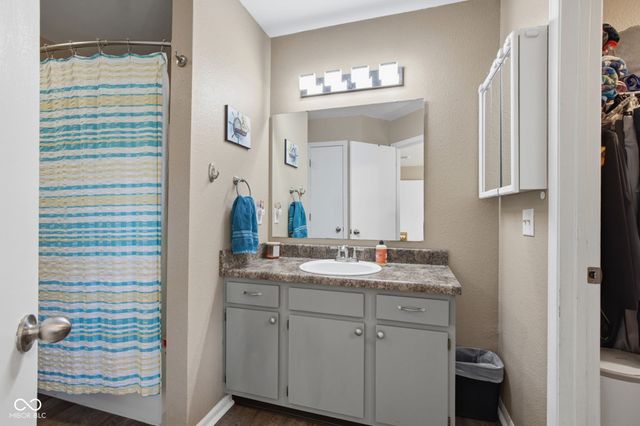 1425 Green Spring Way, Greenwood, IN 46143