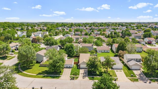 1425 Green Spring Way, Greenwood, IN 46143