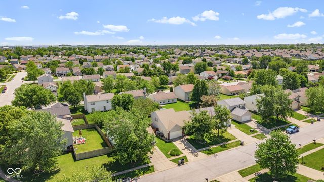 1425 Green Spring Way, Greenwood, IN 46143