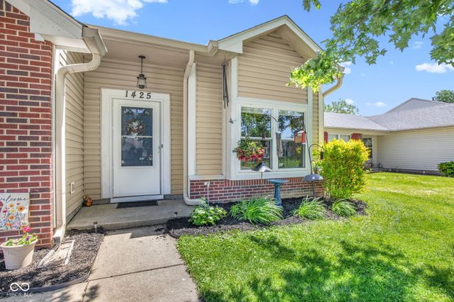 1425 Green Spring Way, Greenwood, IN 46143