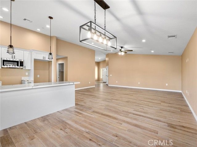 13835 Burning Tree Drive, Victorville, CA 92395