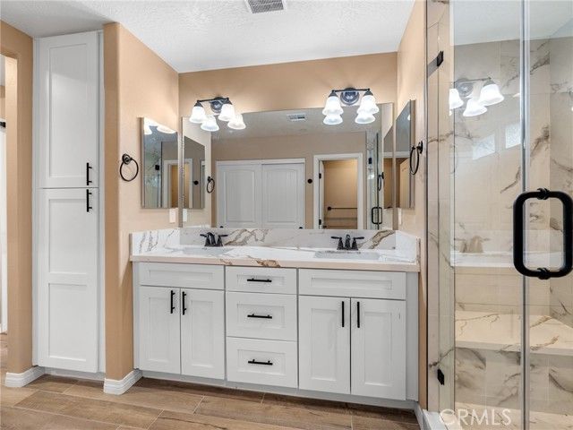 13835 Burning Tree Drive, Victorville, CA 92395