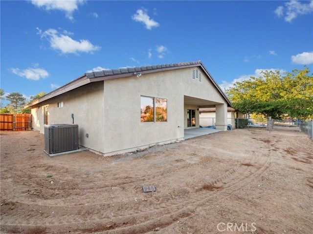 13835 Burning Tree Drive, Victorville, CA 92395