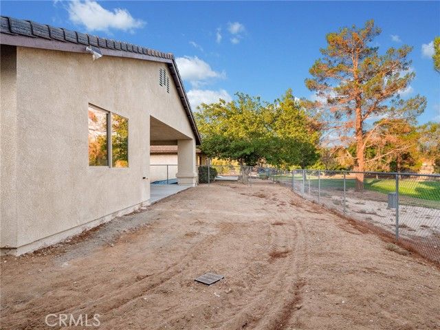 13835 Burning Tree Drive, Victorville, CA 92395