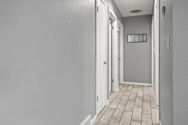 1902 24th Avenue S, Moorhead, MN 56560