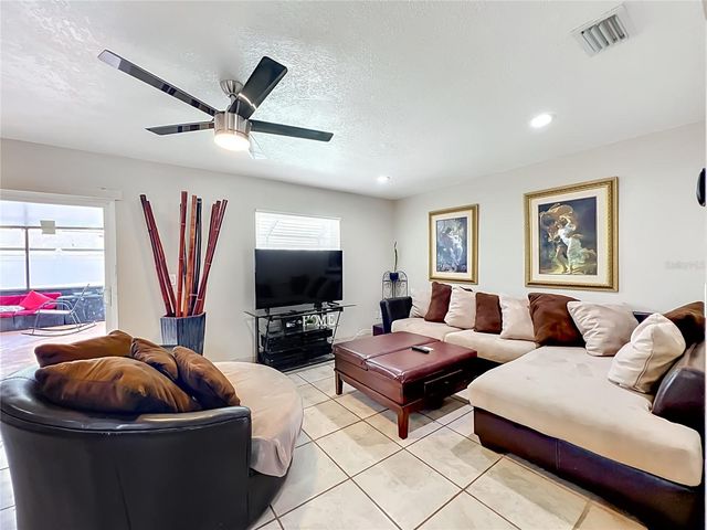 197 TULIP WAY, Kissimmee, FL 34743