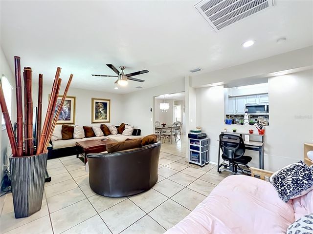 197 TULIP WAY, Kissimmee, FL 34743