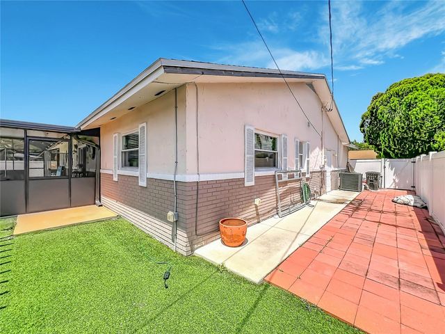 197 TULIP WAY, Kissimmee, FL 34743