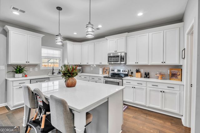 24 Willow Moss Way, Kathleen, GA 31047