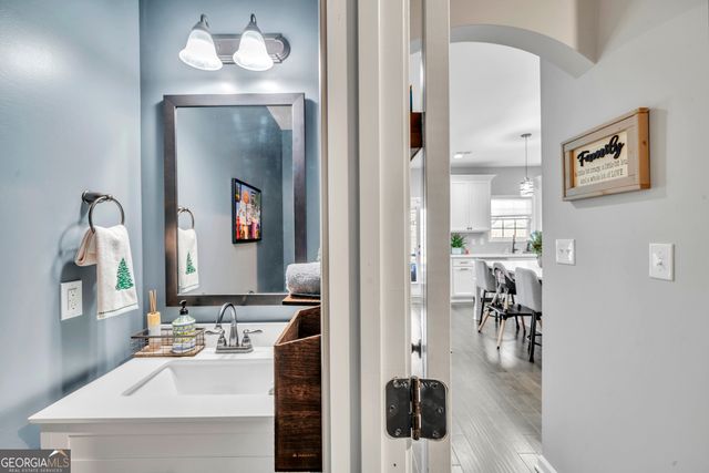 24 Willow Moss Way, Kathleen, GA 31047