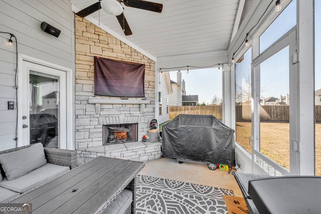 24 Willow Moss Way, Kathleen, GA 31047