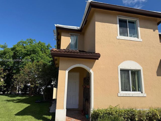 12050 SW 268th St 7, Homestead, FL 33032