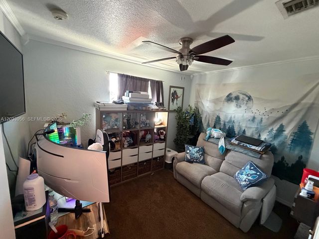 12050 SW 268th St 7, Homestead, FL 33032