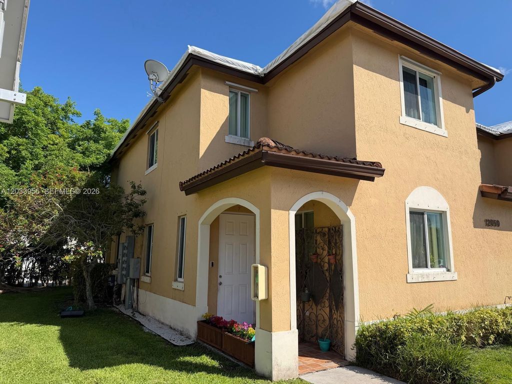 12050 SW 268th St 7, Homestead, FL 33032
