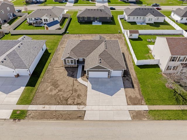 1683 Arbor Drive, Bourbonnais, IL 60914