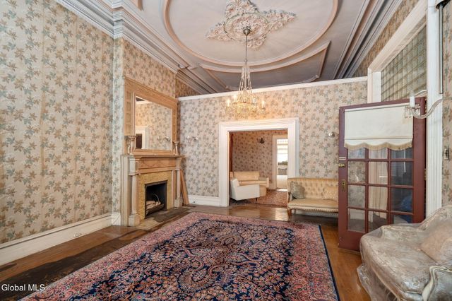 93 Ten Broeck Street, Albany, NY 12210