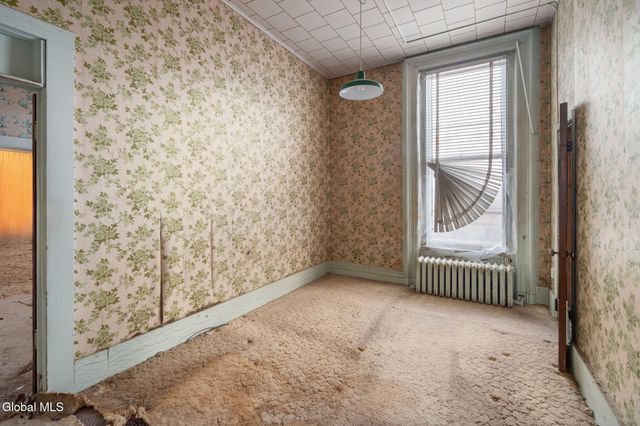 93 Ten Broeck Street, Albany, NY 12210