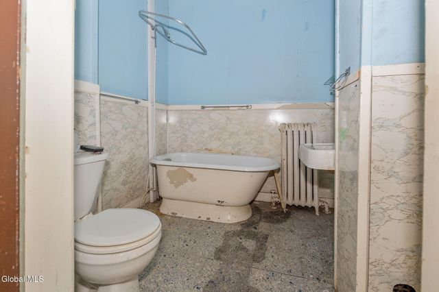 93 Ten Broeck Street, Albany, NY 12210