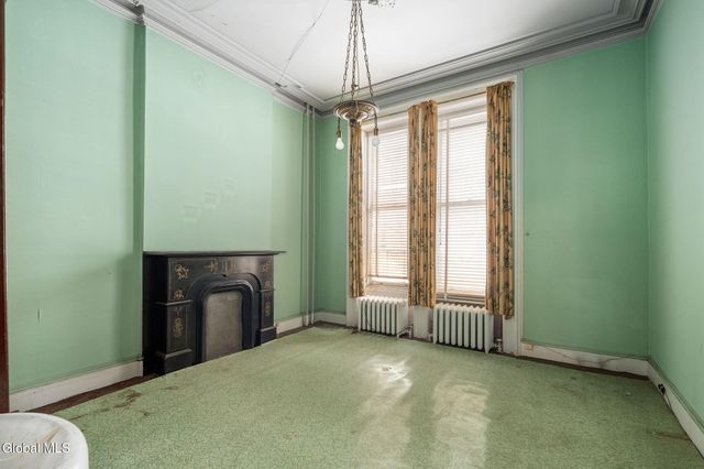 93 Ten Broeck Street, Albany, NY 12210