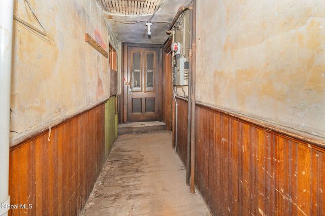 93 Ten Broeck Street, Albany, NY 12210