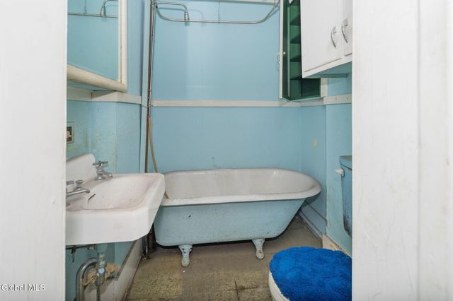 93 Ten Broeck Street, Albany, NY 12210