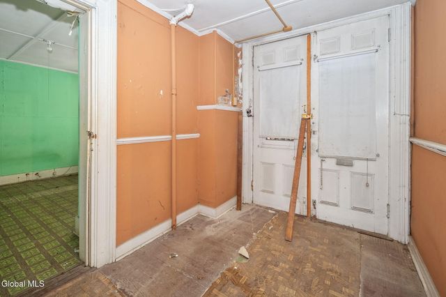 93 Ten Broeck Street, Albany, NY 12210