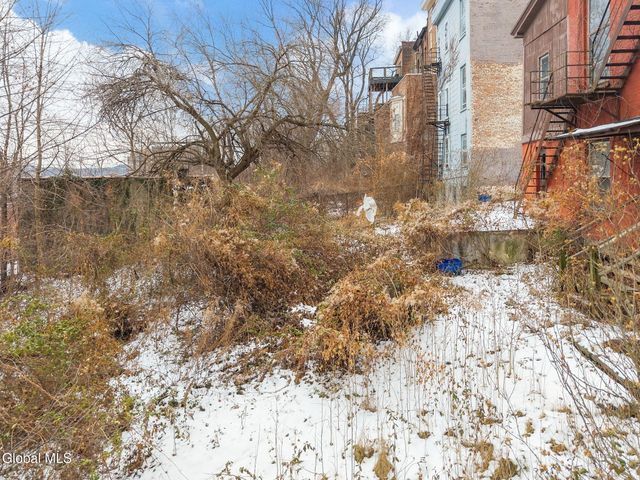 93 Ten Broeck Street, Albany, NY 12210