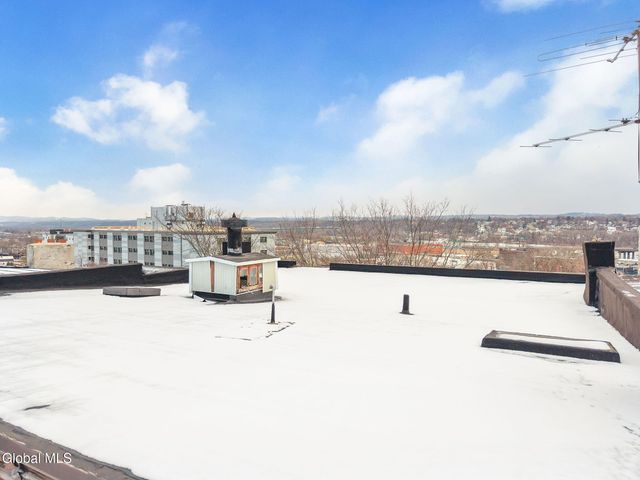 93 Ten Broeck Street, Albany, NY 12210