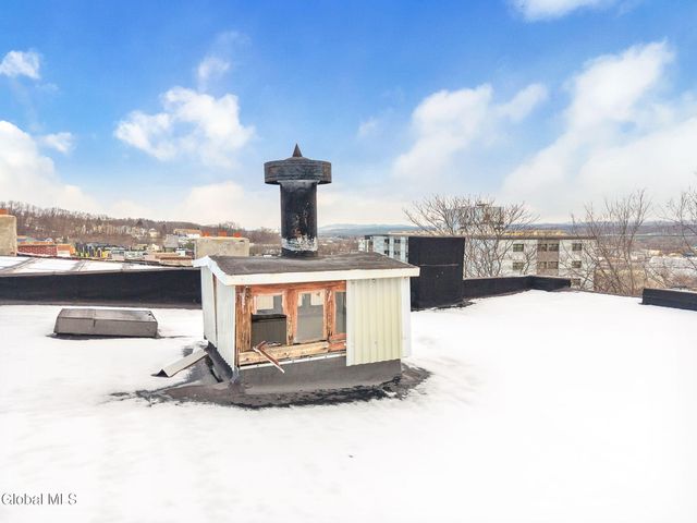 93 Ten Broeck Street, Albany, NY 12210