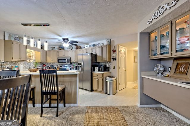 300 Ginger Creek Lane 203, Clayton, GA 30525