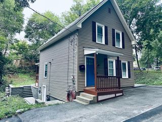 112 Hazel St, Fitchburg, MA 01420