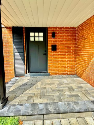 6 S Donald Avenue, Arlington Heights, IL 60004