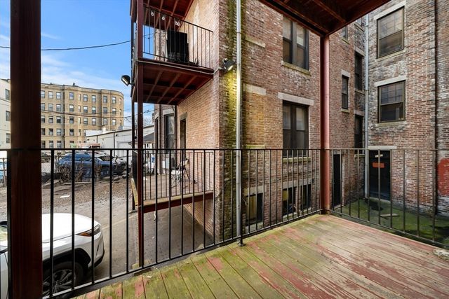 1161 Commonwealth Ave 2, Boston, MA 02134