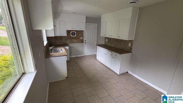 216 PINE STREET, Hueytown, AL 35023
