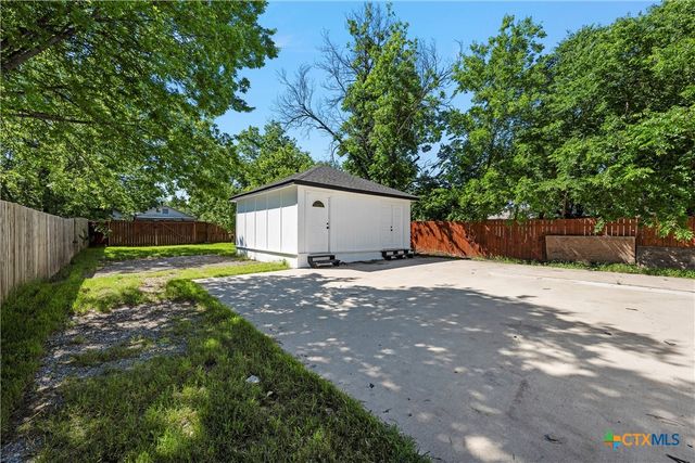 2212 Clay Avenue, Waco, TX 76706