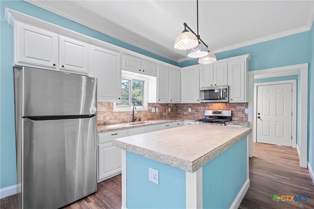 2212 Clay Avenue, Waco, TX 76706