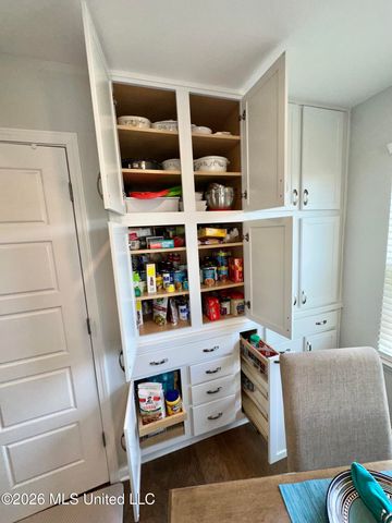 2607 Dawnwood Circle, Southaven, MS 38672