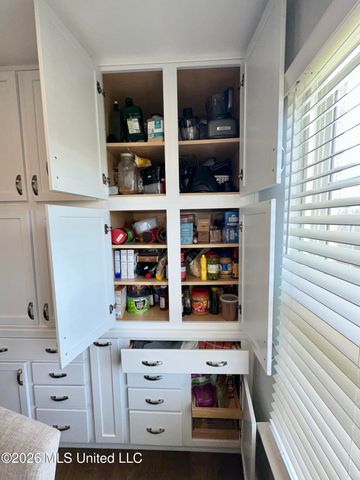 2607 Dawnwood Circle, Southaven, MS 38672