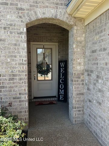 2607 Dawnwood Circle, Southaven, MS 38672