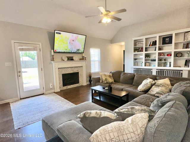 2607 Dawnwood Circle, Southaven, MS 38672