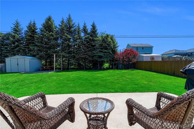 288 Barbados Drive, Cheektowaga, NY 14227